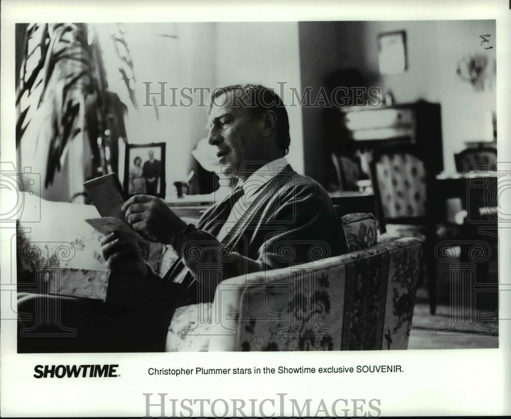 1988 Press Photo Christopher Plummer in Souvenir - cvp70154- Historic Images