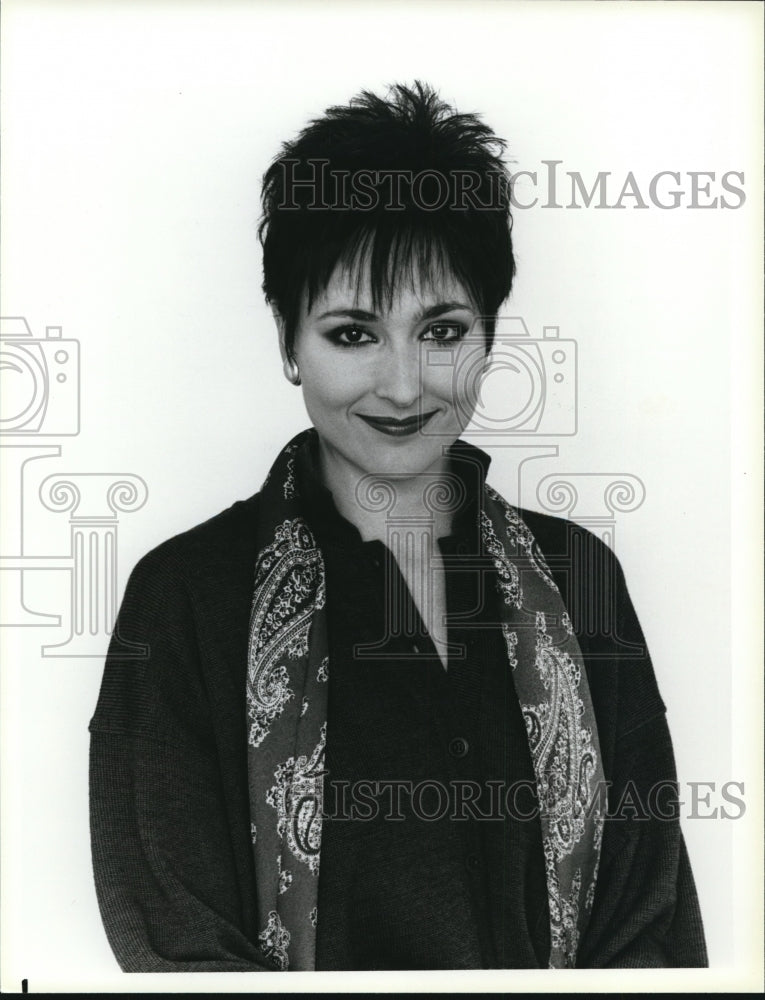 1985 Press Photo Nora Dunn stars on Saturday Night Live TV show - cvp73006- Historic Images
