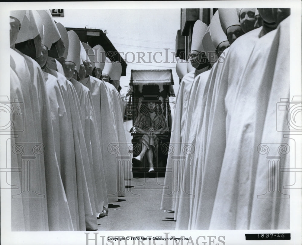 1971 Press Photo Donald Sutherland in Alex in Wonderland - cvp74748- Historic Images
