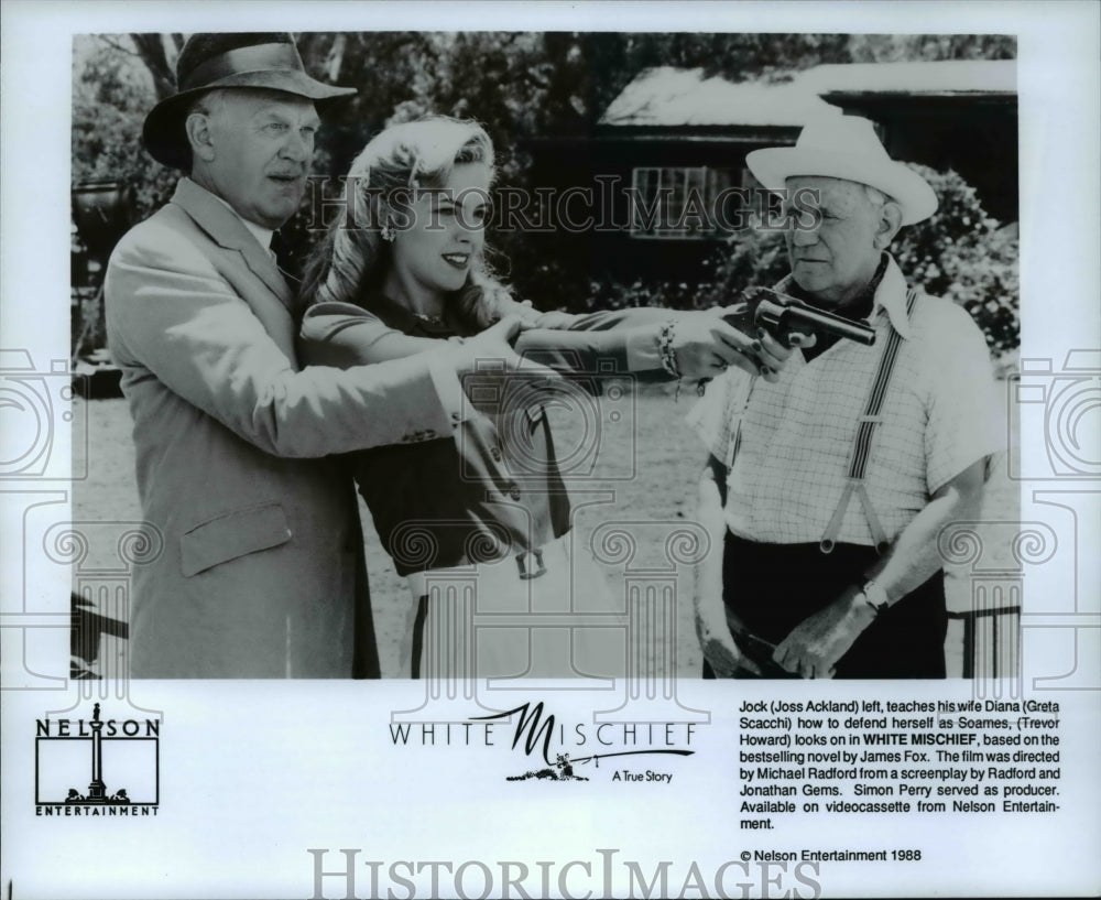 1988 Press Photo Joss Ackland &amp; Greta Scacchi in White Mischief - cvp75868- Historic Images