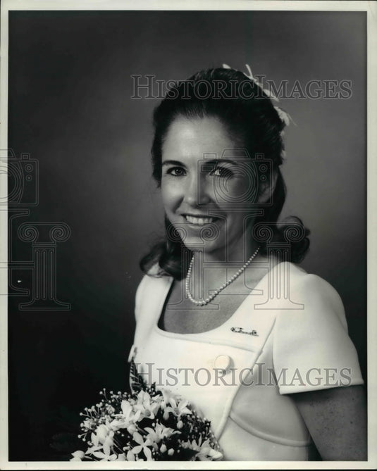 1970 Press Photo Mrs Dennis A Silverthorne - cvp77719- Historic Images