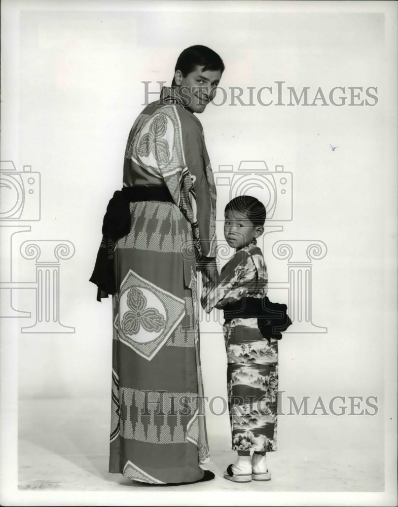 Press Photo Jerry Lewis with a Child in Costume - cvp77786- Historic Images