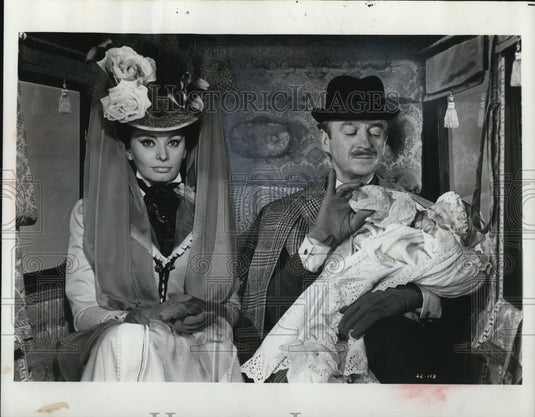 1966 Press Photo Sophia Loren & David Niven in Lady L - cvp78330- Historic Images
