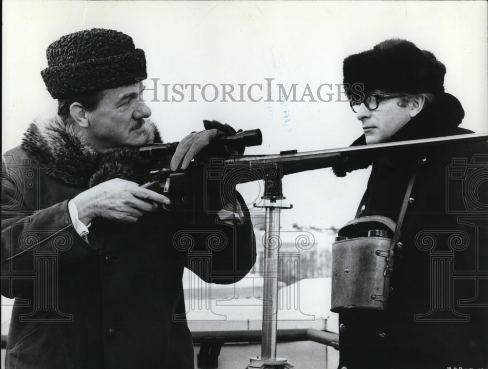1970 Press Photo Karl Malden & Michael Caine - cvp78930- Historic Images