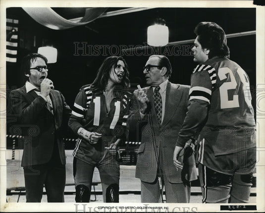 1972 Press Photo Raquel Welch in Kansas City Bomber. - cvp81363- Historic Images