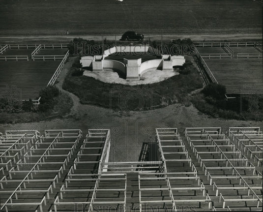 1941 Press Photo The announcer's stand where air spectators normally watch- Historic Images