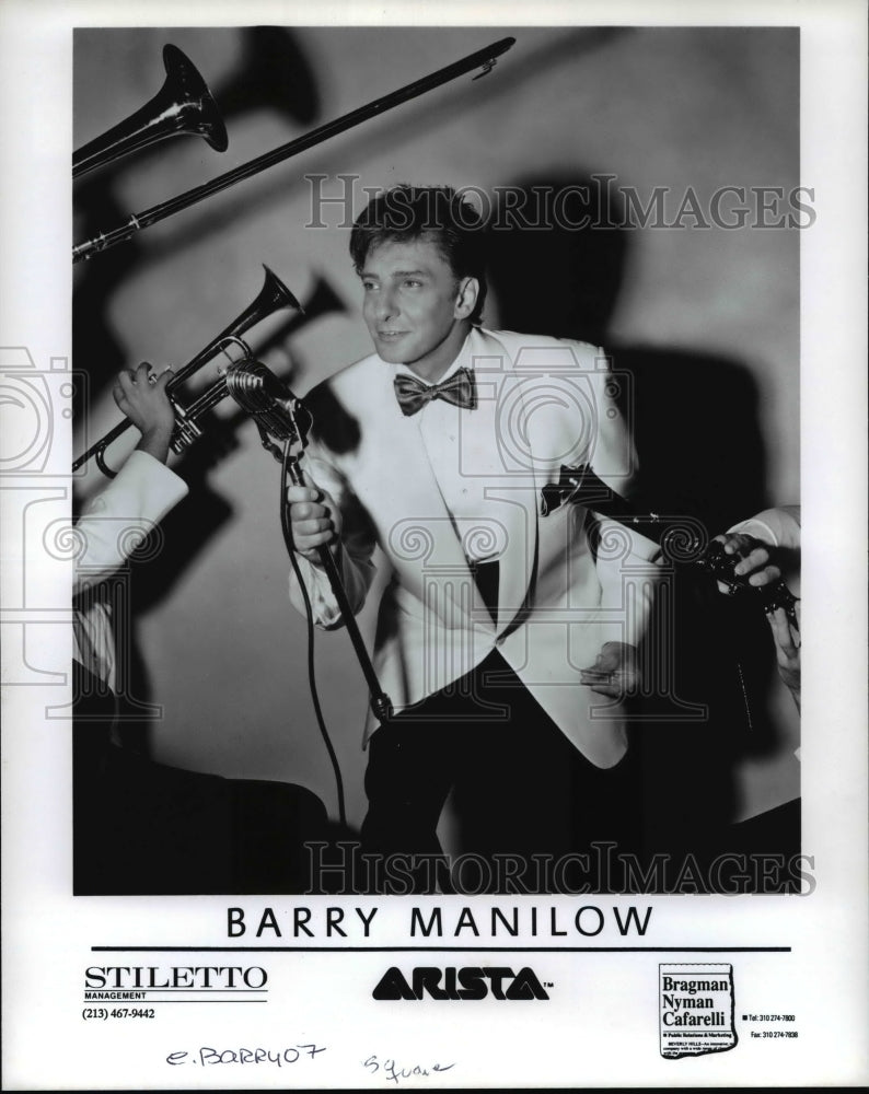 1995 Press Photo Barry Manilow - cvp82406- Historic Images