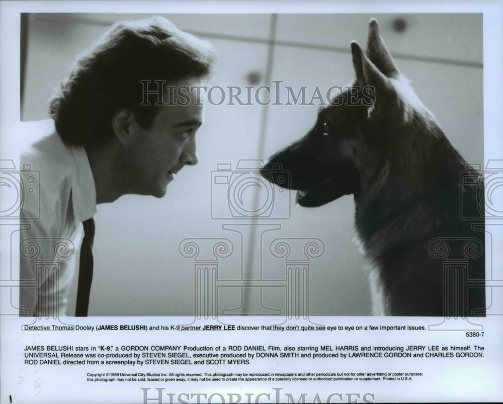 1989 Press Photo James Belushi and Jerry Lee in K-9. - cvp83577- Historic Images