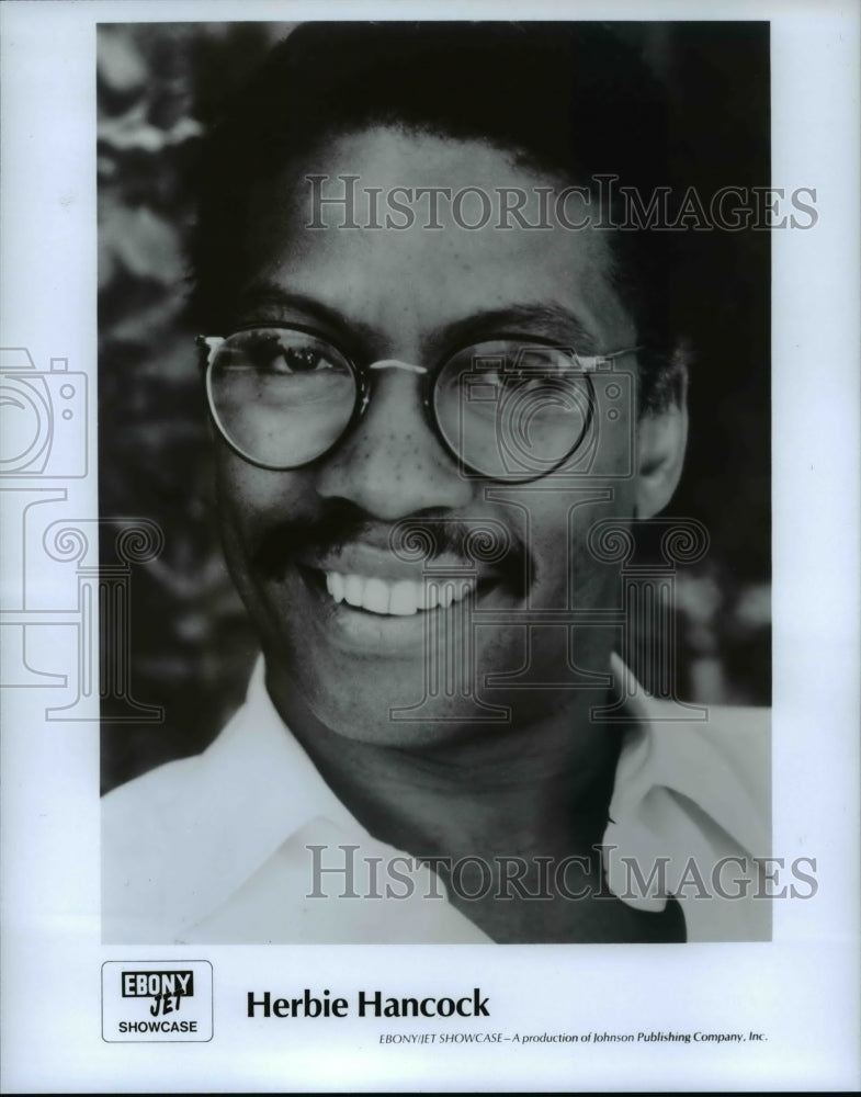 1987 Press Photo Herbie Hancock on Ebony Jet Showcase - cvp83757- Historic Images
