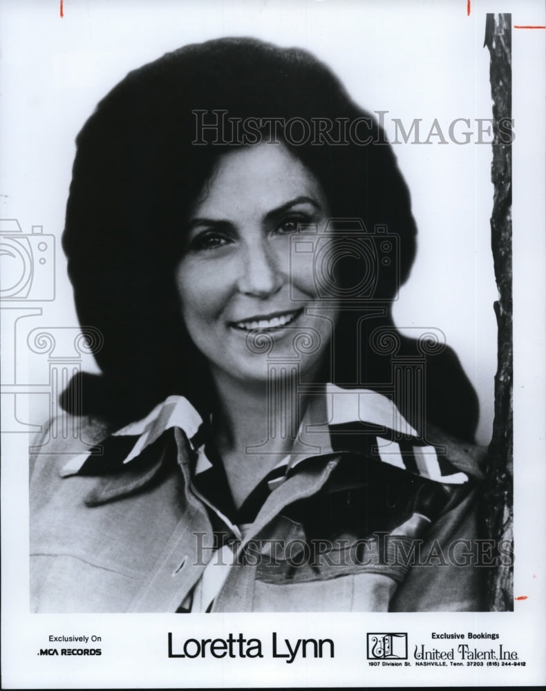 1977 Press Photo Loretta Lynn - cvp84156- Historic Images