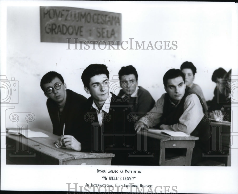 1991 Press Photo My Uncle&#39;s Legacy movie scene - cvp86720- Historic Images