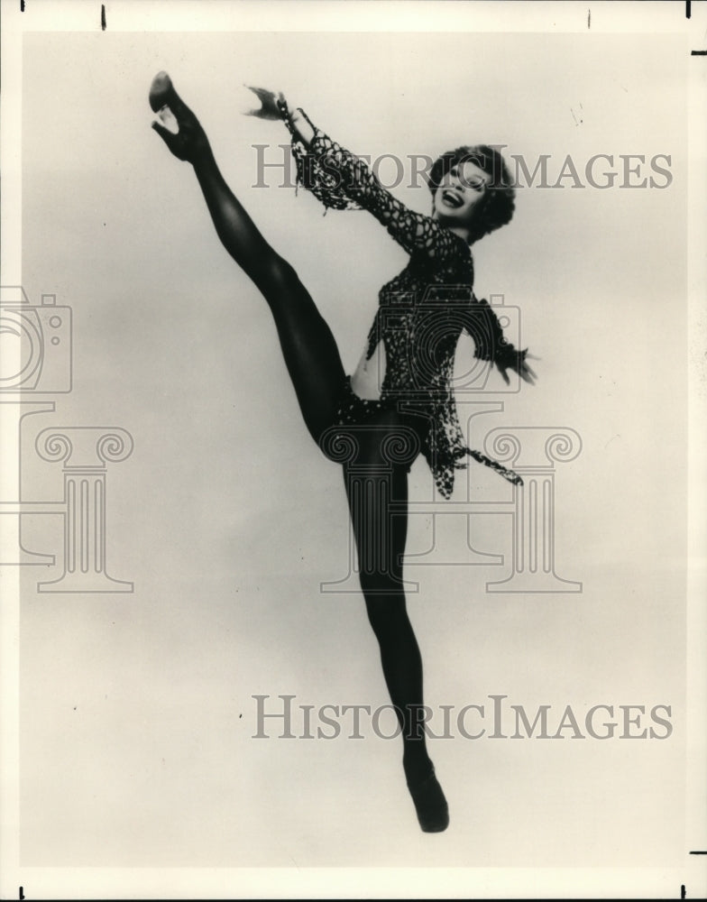 1986 Press Photo Dancer singer Juliet Prowse-Funny Girl - cvp87161- Historic Images