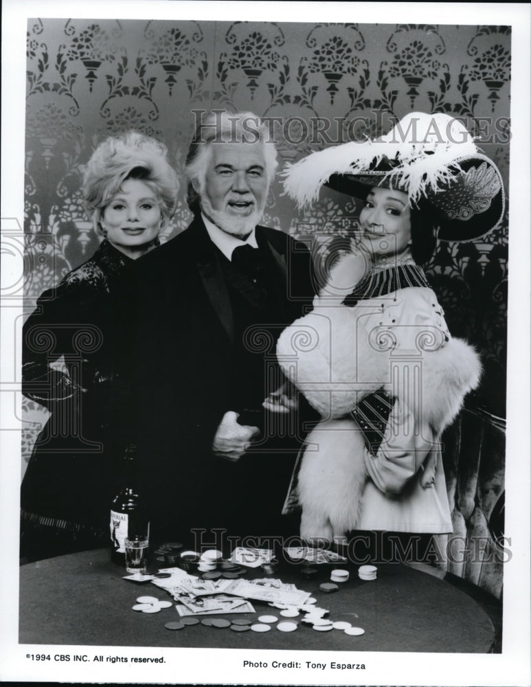 1994 Press Photo Loni Anderson in "The Gambler V: Playing For Keeps."