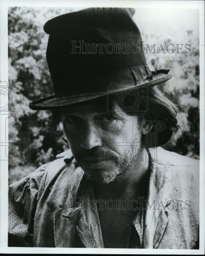 1973 Press Photo Warren Oates in Tom Sawyer. - cvp88682- Historic Images