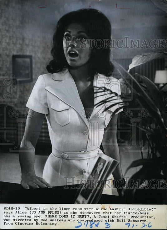 1972 Press Photo Joann Pflug-Where Does It Hurt? - cvp88913- Historic Images