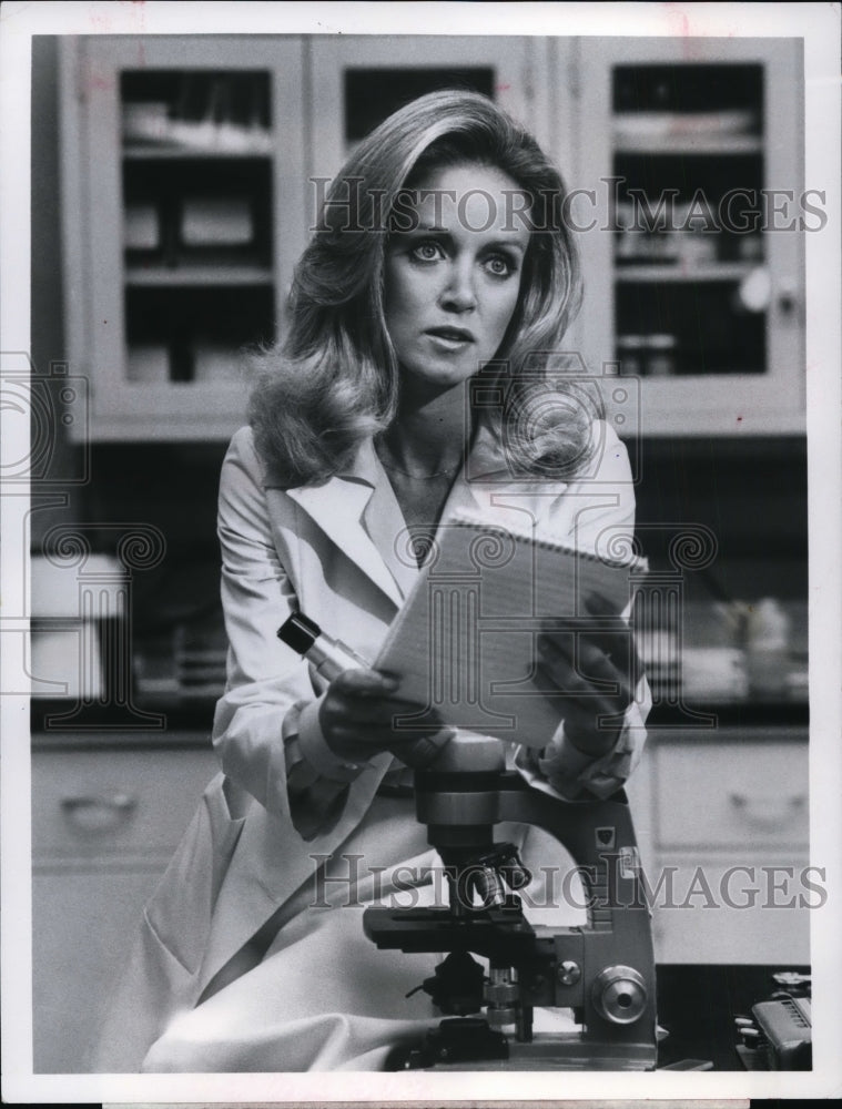 1978 Press Photo Donna Mills in Doctor&#39;s Private Lives. - cvp89514- Historic Images