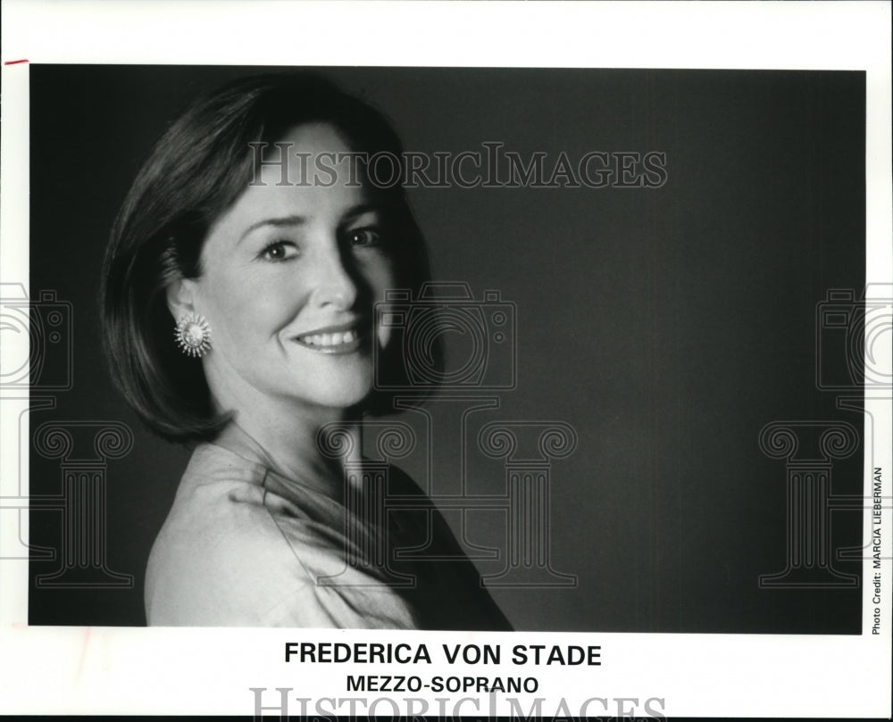 1996 Press Photo Frederica Von Stade, mezzo-soprano - cvp91138