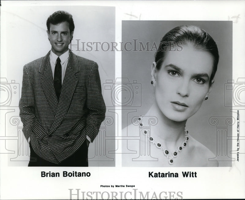 Load image into Gallery viewer, 1991 Press Photo Brian Boitano and Katarina Witt - cvp91176
