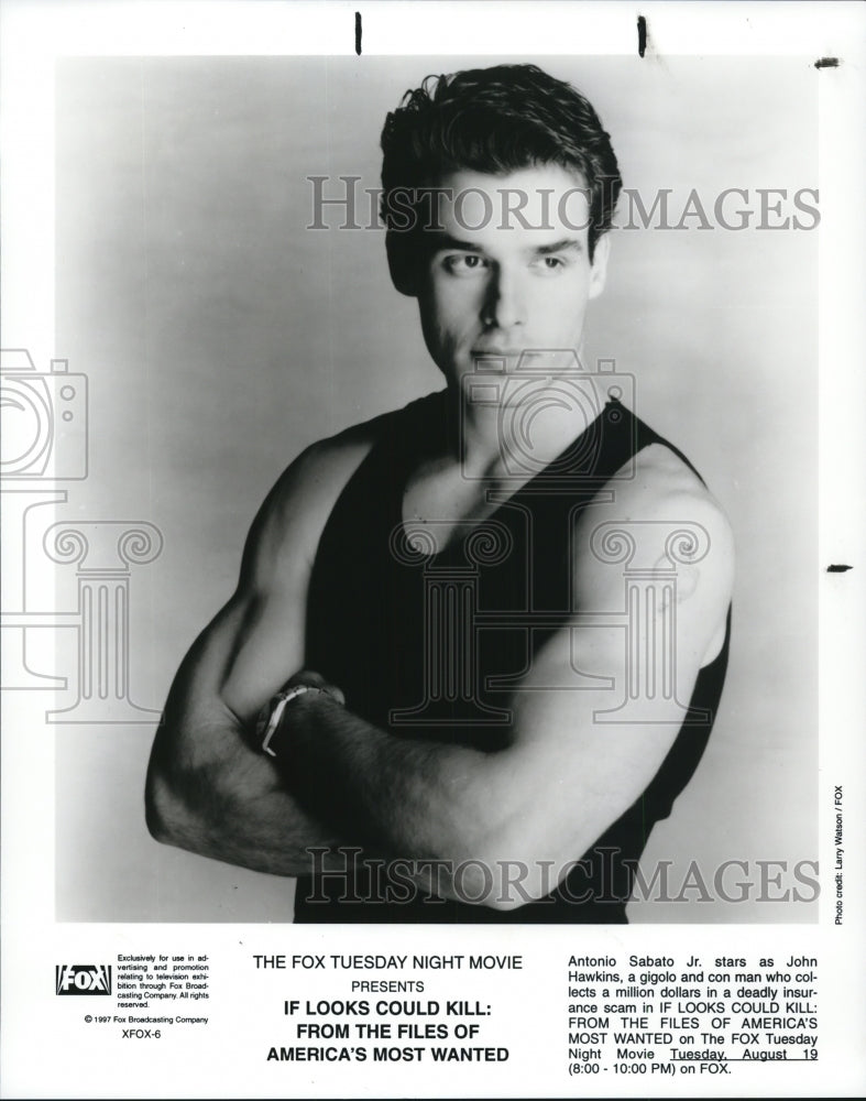 Load image into Gallery viewer, 1997 Press Photo Antonio Sabato Jr. in If Looks Could Kill America's Most Wanted
