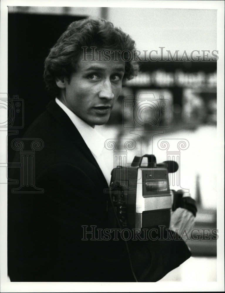 1988 Press Photo TV 101 - cvp93880- Historic Images