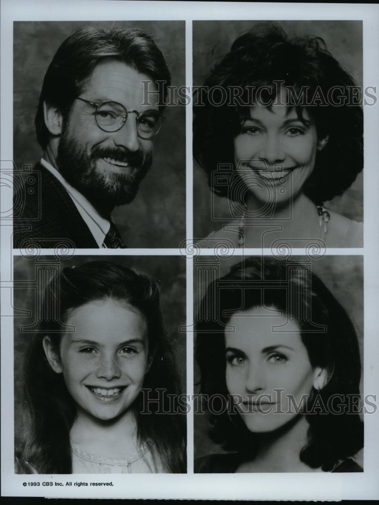 1993 Press Photo Perry King and Shanna Reed in The Trouble With Larry.- Historic Images