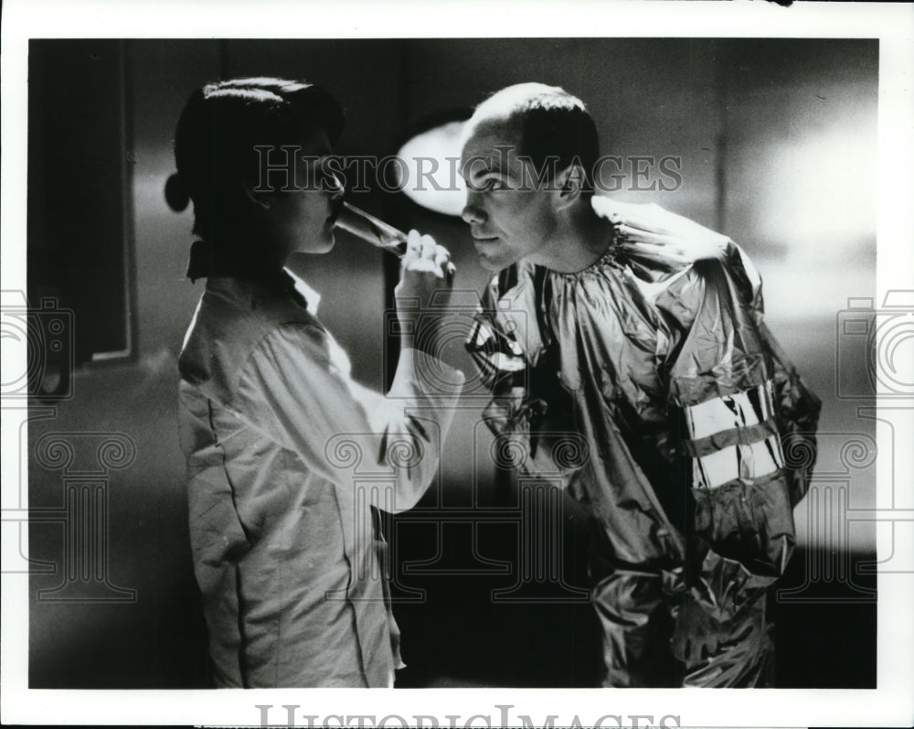 1985 Press Photo David Mendenhall and Jeffrey Alan Chandler in The Twilight Zone- Historic Images