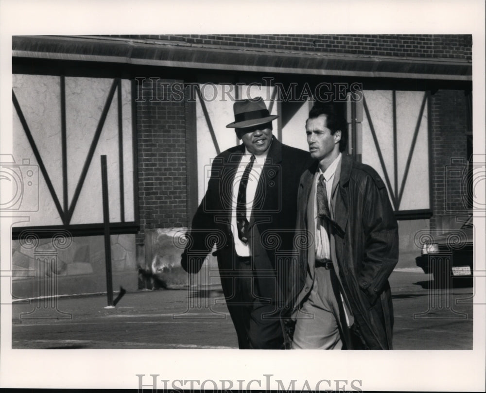 1992 Press Photo Forest Whitaker and Lewis Smith-Diary of a Hitman - cvp94625- Historic Images