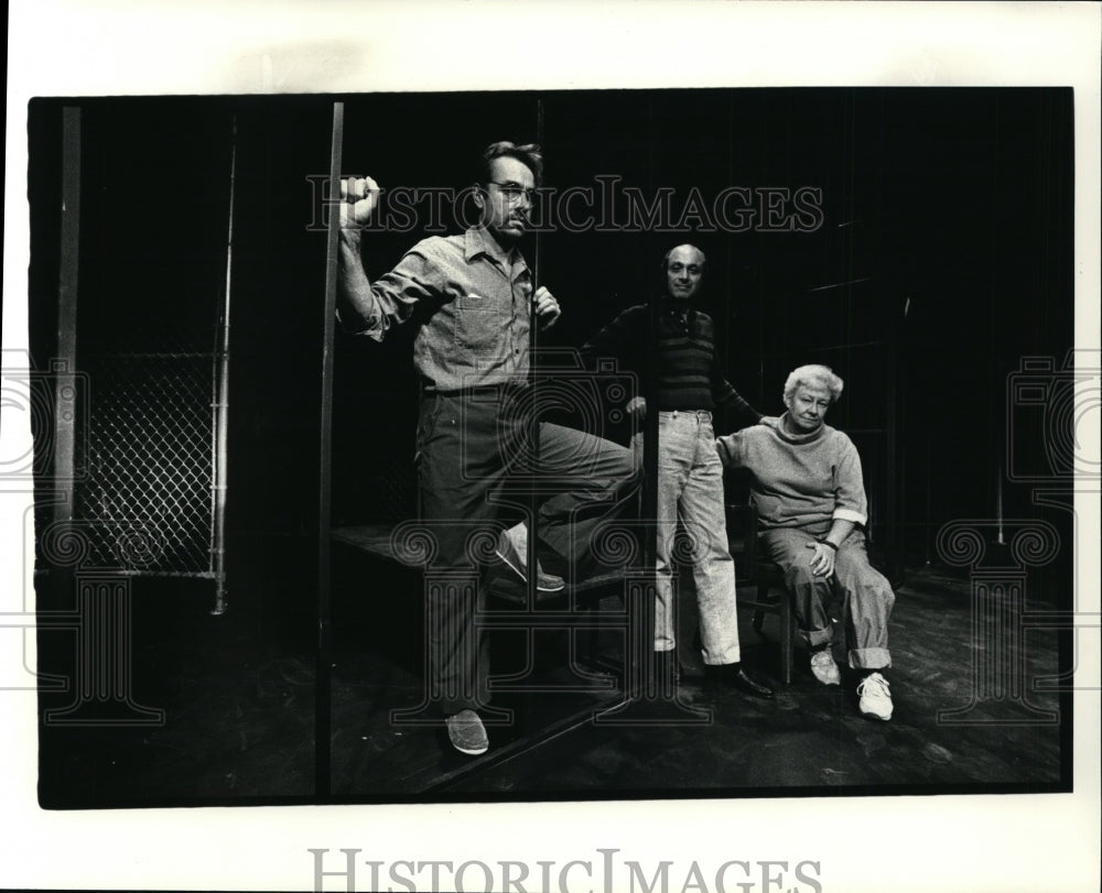 1985 Press Photo In The Valley of The Beast play-Morgan, Morensten, Dir. McElroy