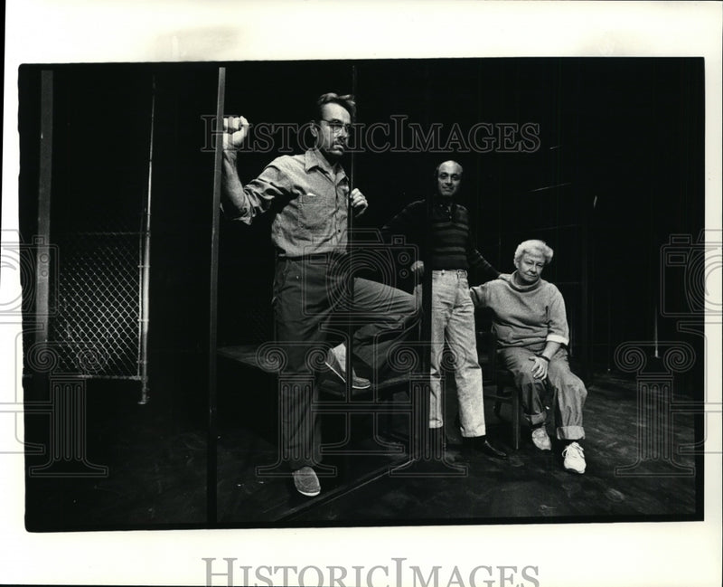 Load image into Gallery viewer, 1985 Press Photo In The Valley of The Beast play-Morgan, Morensten, Dir. McElroy
