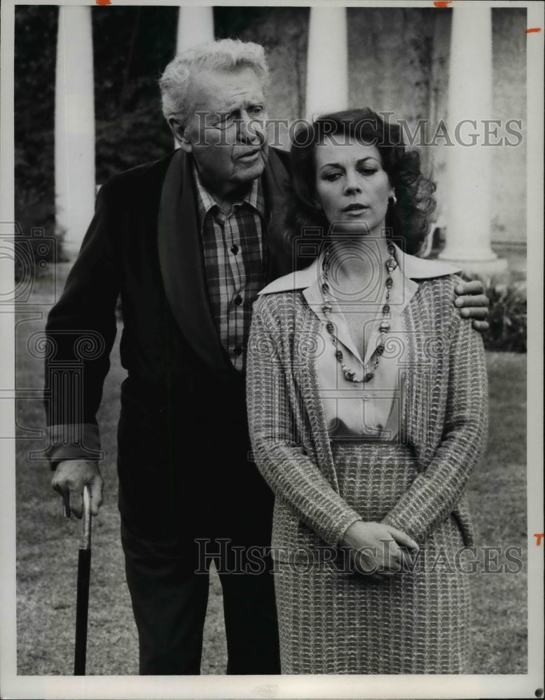 1981 Press Photo Ralph Bellamy and Natalie Wood in The Memory of Eva Ryker.- Historic Images