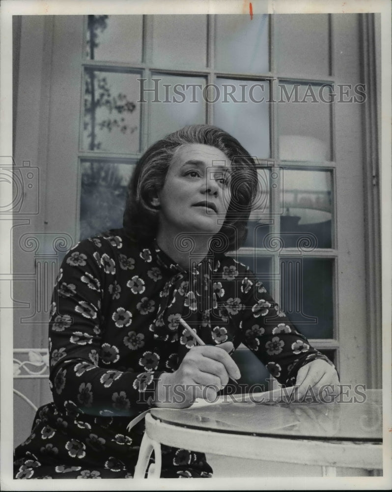 1975 Press Photo Mrs. Nelson Rockefeller - cvp95893