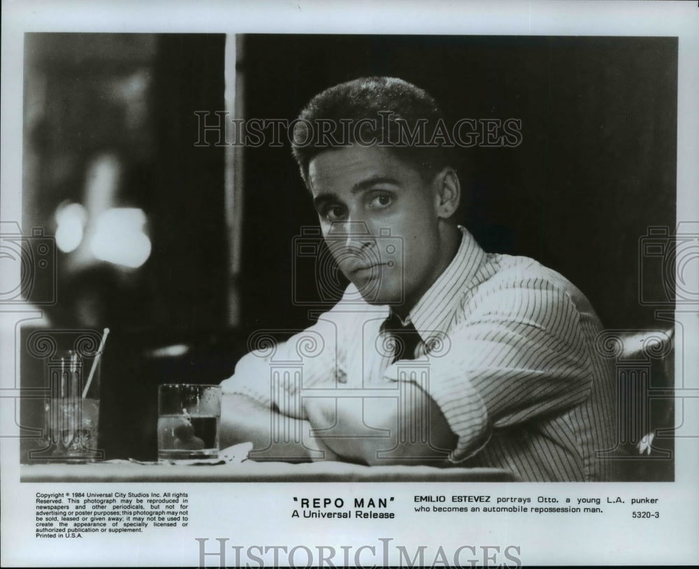 1984 Press Photo Emilio Estevez in Repo Man. - cvp95964- Historic Images