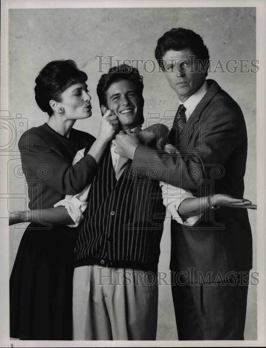 1990 Press Photo Charlie Schlatter, Cristine Rose, & Sam Freed in Ferris Bueller- Historic Images