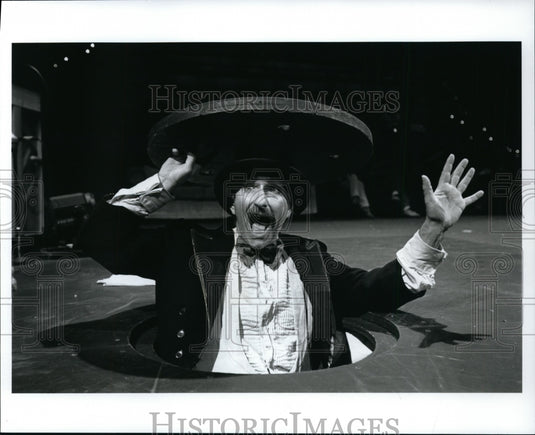 1998 Press Photo David Colacci as Soapy Smith-The Gifts of the Magi play