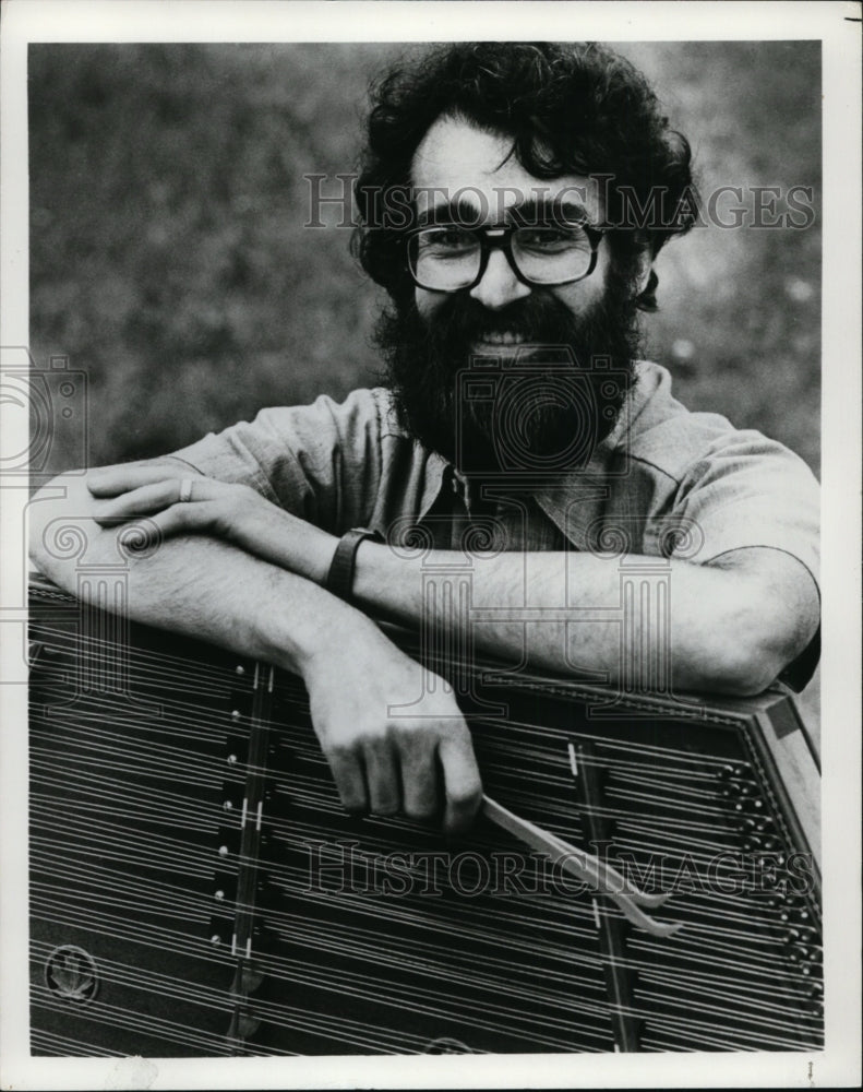 1983 Press Photo Sam Rizzetta-folk musician, hammered dulcimer player- Historic Images