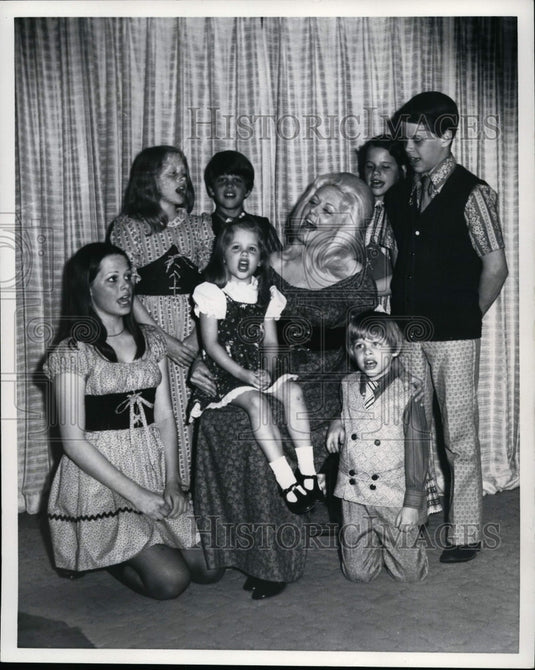 1971 Press Photo The Singing James Spellacy Family - cvp99929- Historic Images