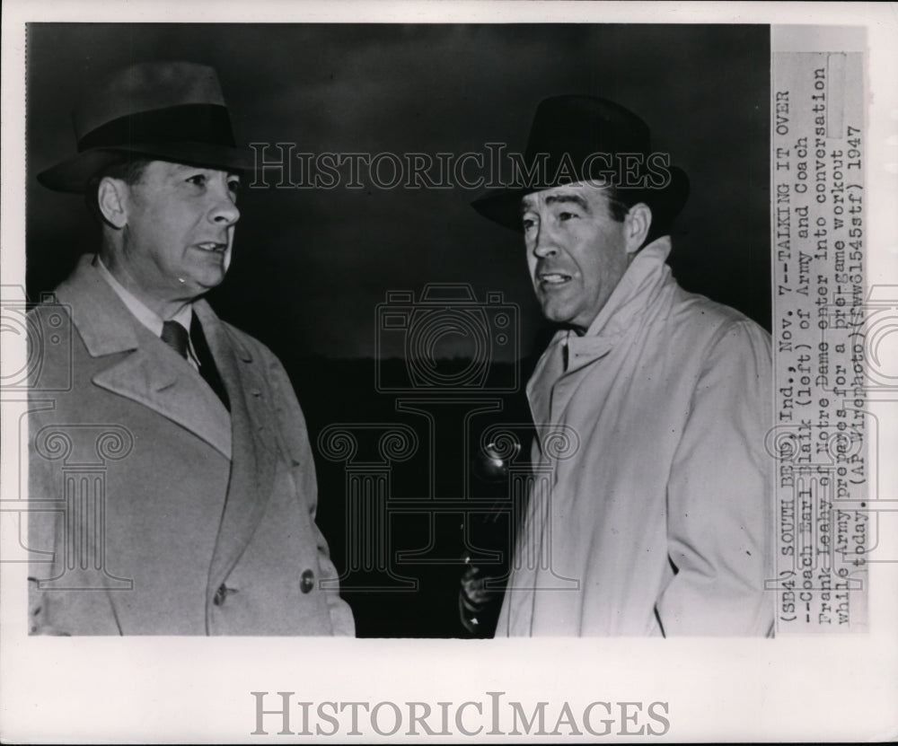 1947 Press Photo Coach Earl Blaik of Army &amp; Coach Frank Leahy of Notre Dame- Historic Images