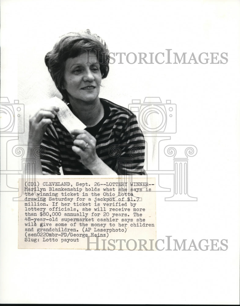 Press Photo Lottery winner, Marilyn Blankenship- Historic Images