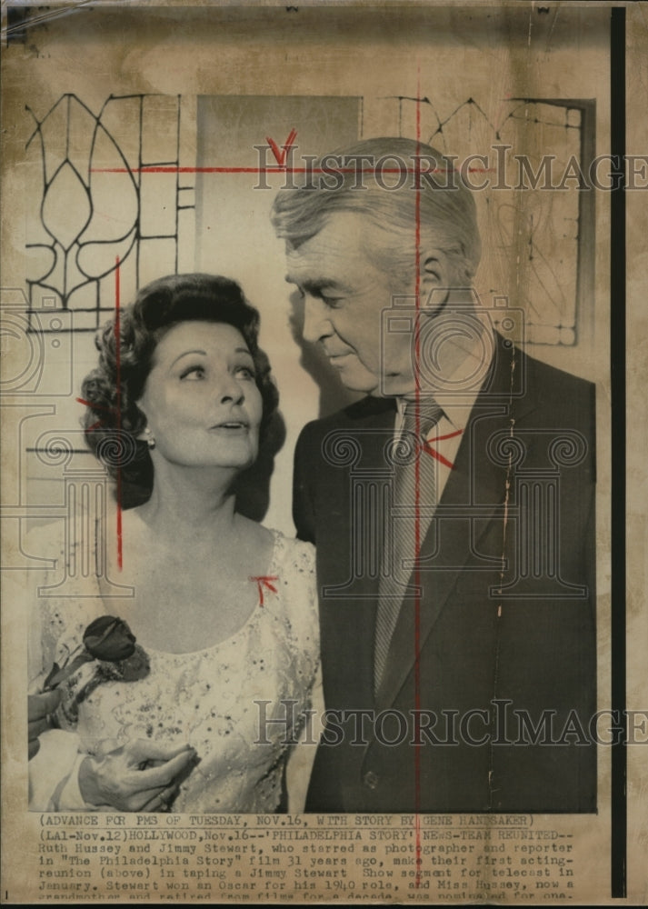 Press Photo Ruth Hussey and Jimmy Stewart on taping Jimmy Stewart - cvw01652- Historic Images