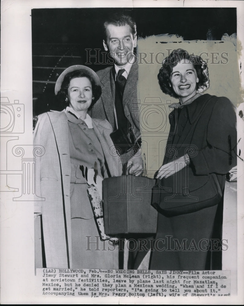 1949 Press Photo J. Stewart and Mrs. Gloria McLean Leave by Plane for Mazatlan- Historic Images