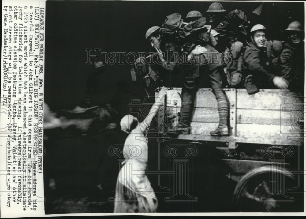 1971 Press Photo Renee Adoree and John Gilbert farewell scene in The Big Parade- Historic Images