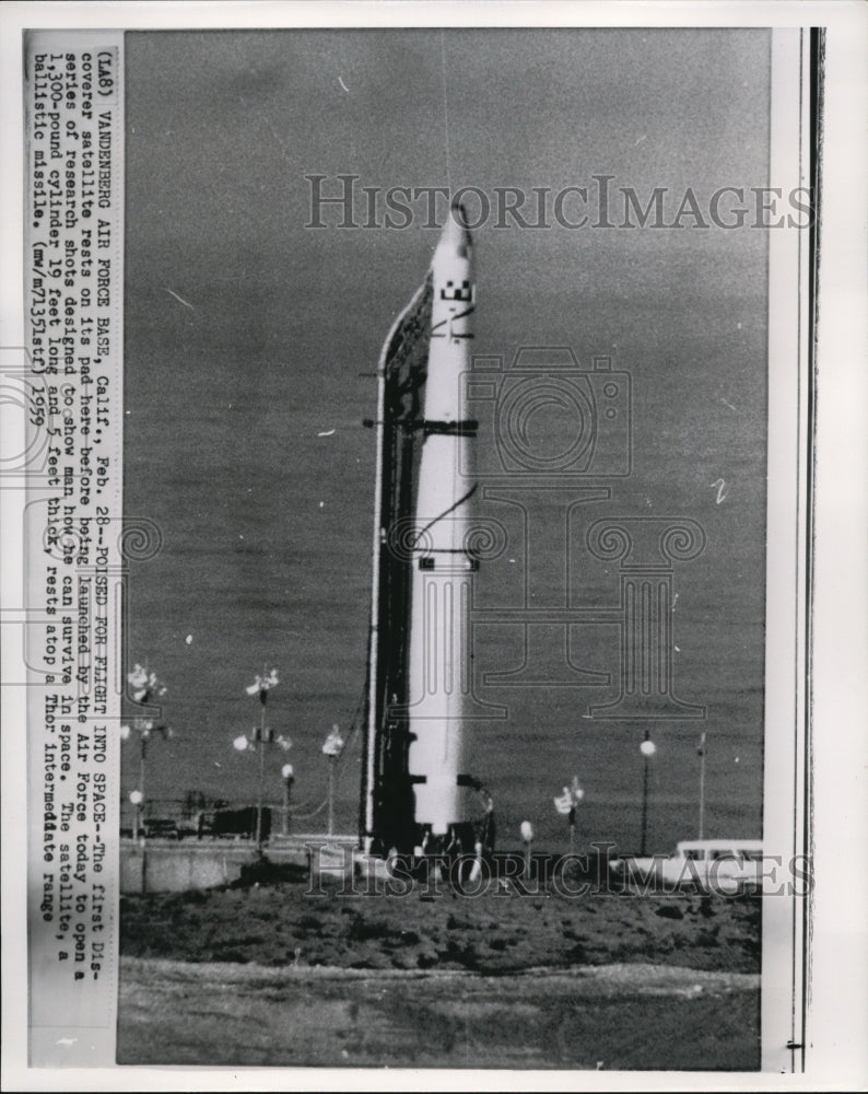 1959 Press Photo 1st discoverer satelite launched by Air Force for researchshots- Historic Images