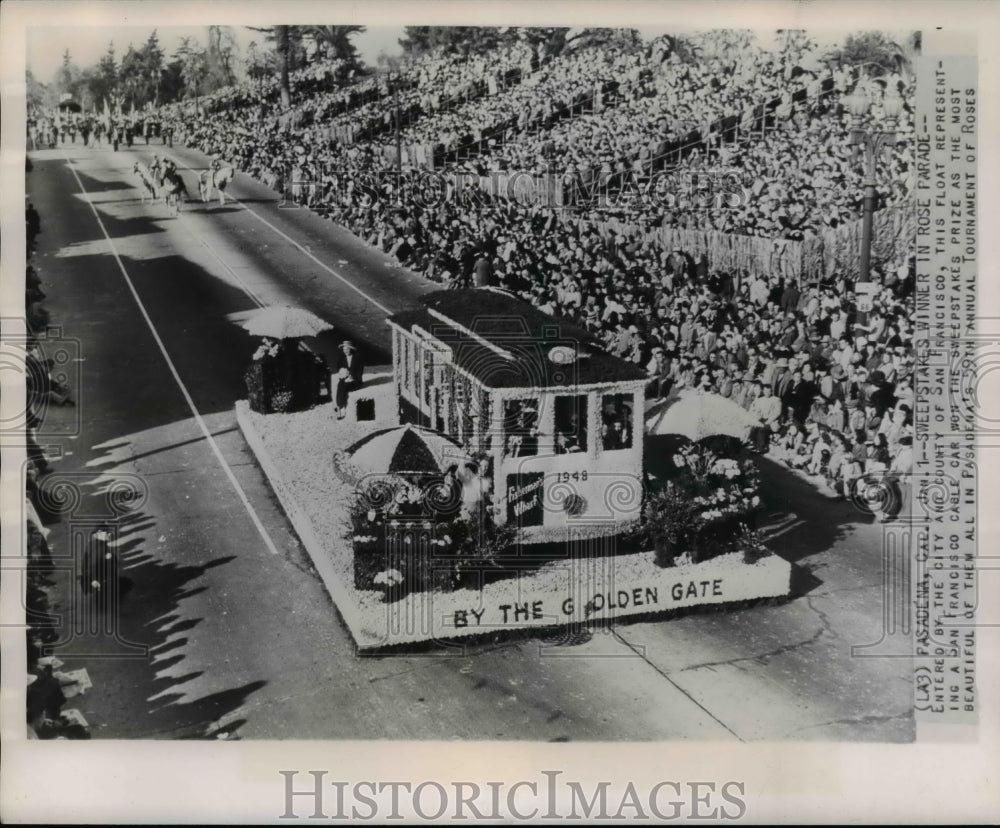 1948 Press Photo Sweepstakes winner in Rose Parade - cvw17923- Historic Images