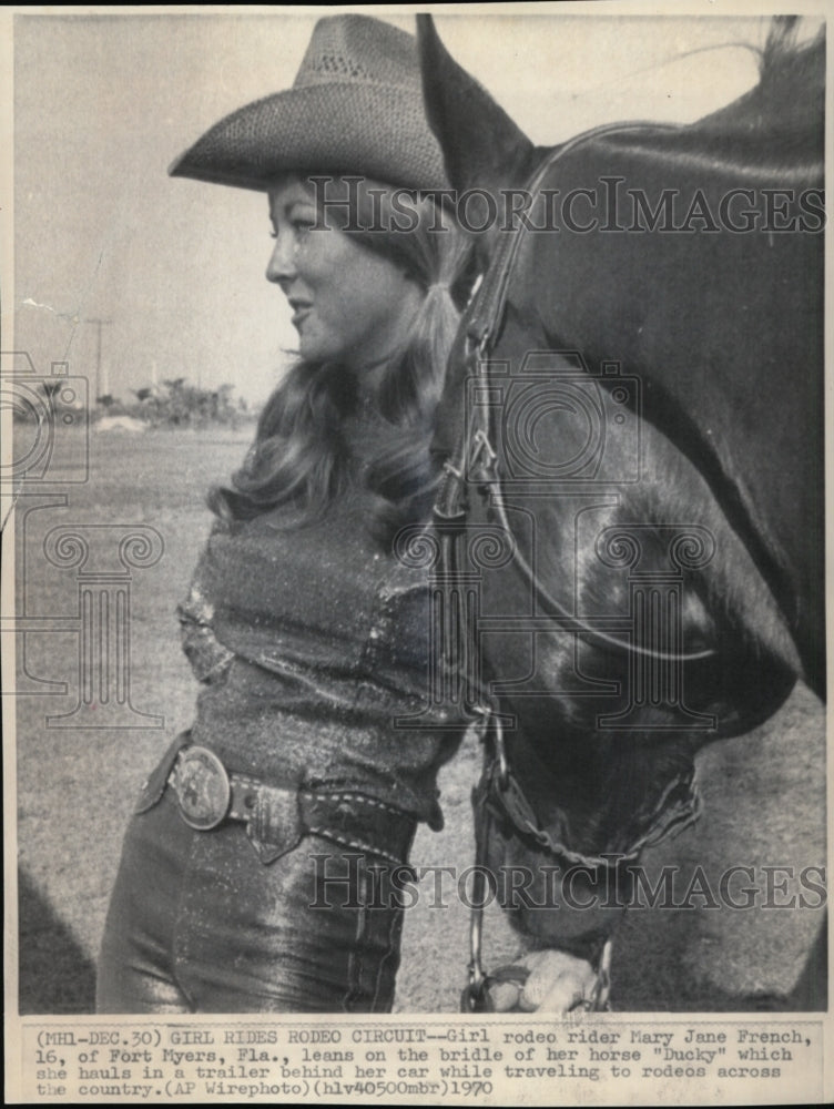 1970 Press Photo Mary Jane French, Girl Rodeo Traveler and her Horse Ducky- Historic Images