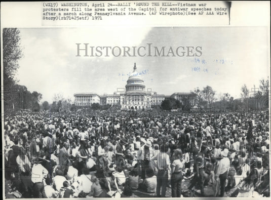 1971 Press Photo Vietnam War protesters fill the area west of Capitol- Historic Images