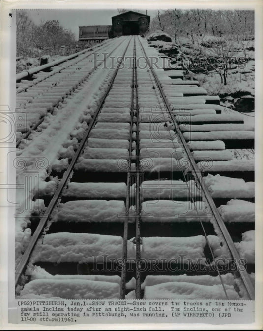 1961 Press Photo Monongahela Incline Railroad Tracks Blanketed with Snow- Historic Images