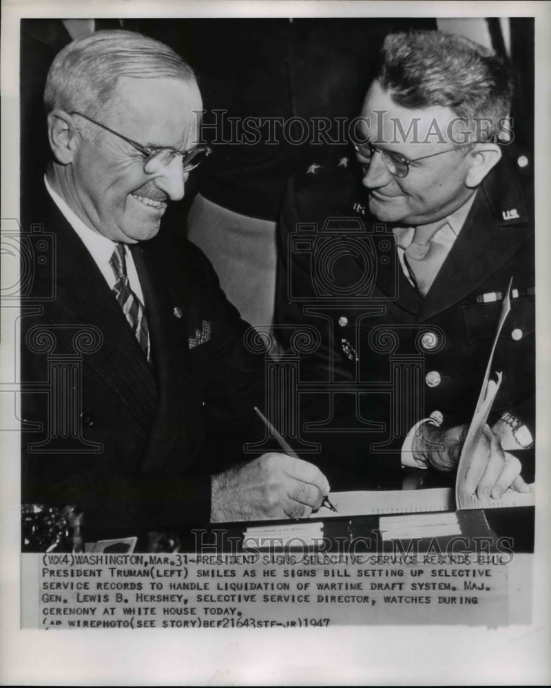 1947 Press Photo Pres. Harry Truman, Pleased to Sign the Selective Service Bill- Historic Images