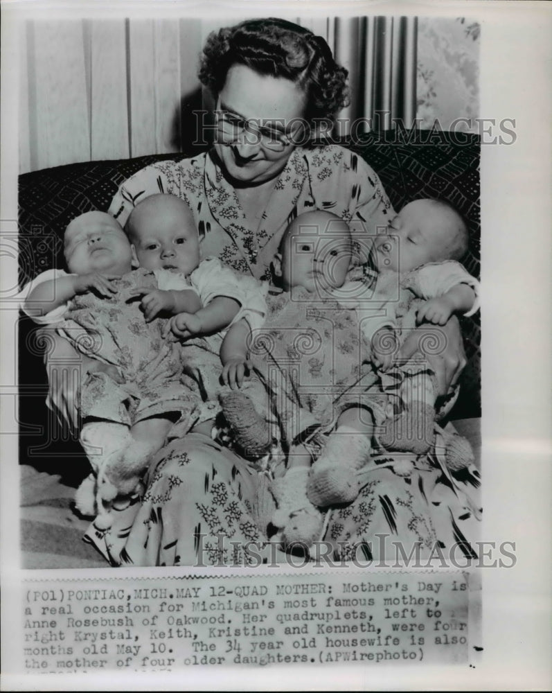 1951 Press Photo Anne Rosebush Carries her Quadruplet Babies - cvw20751- Historic Images