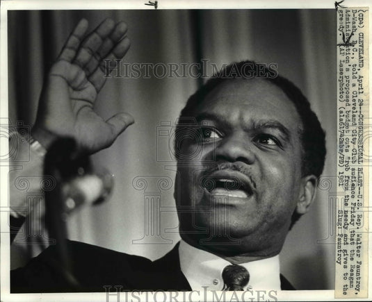 1981 Press Photo US Rep Walter Fauntroy blasts Reagan's administration- Historic Images