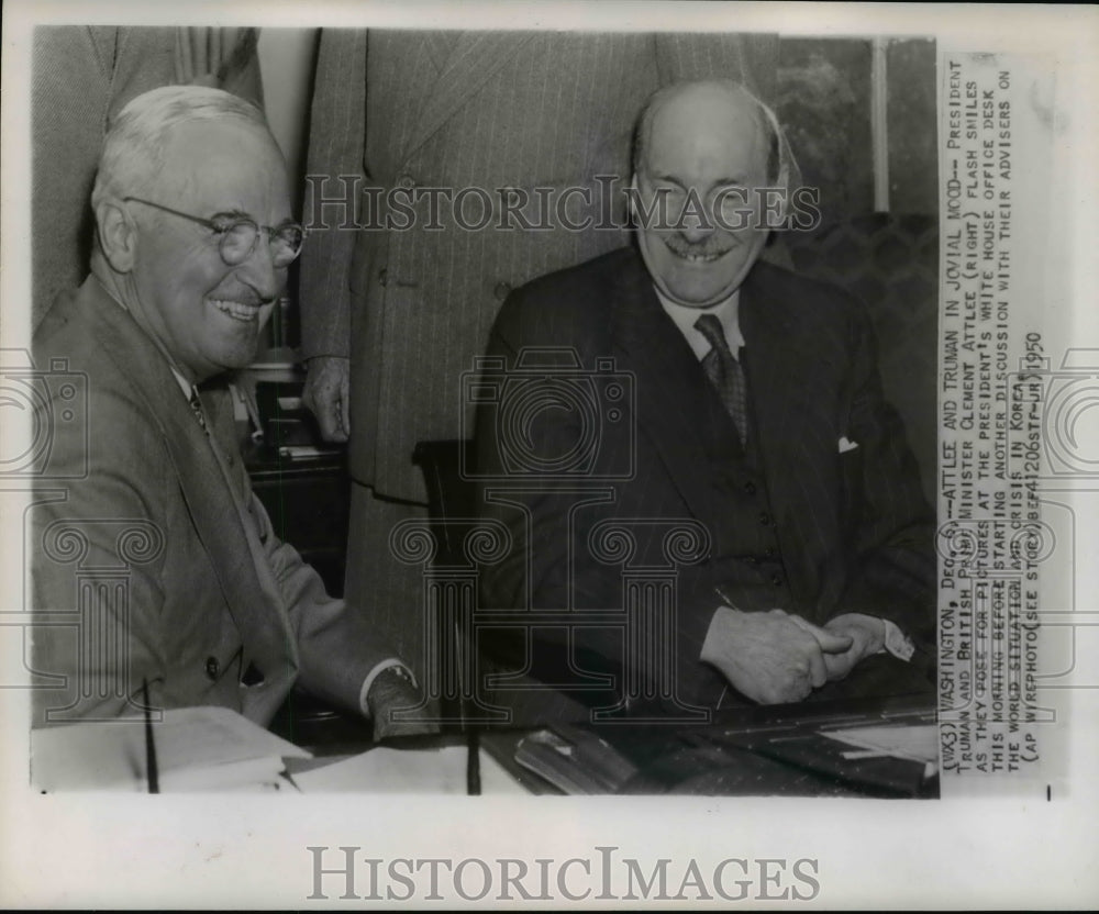 1950 Press Photo Pres. Harry Truman and Clement Attlee Pose for Photographers- Historic Images